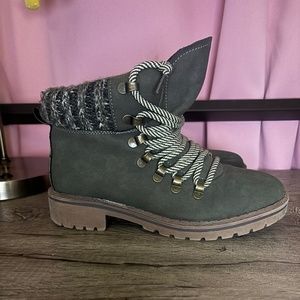 DEXLITE Knit Top Hiking Boots Women Size 7